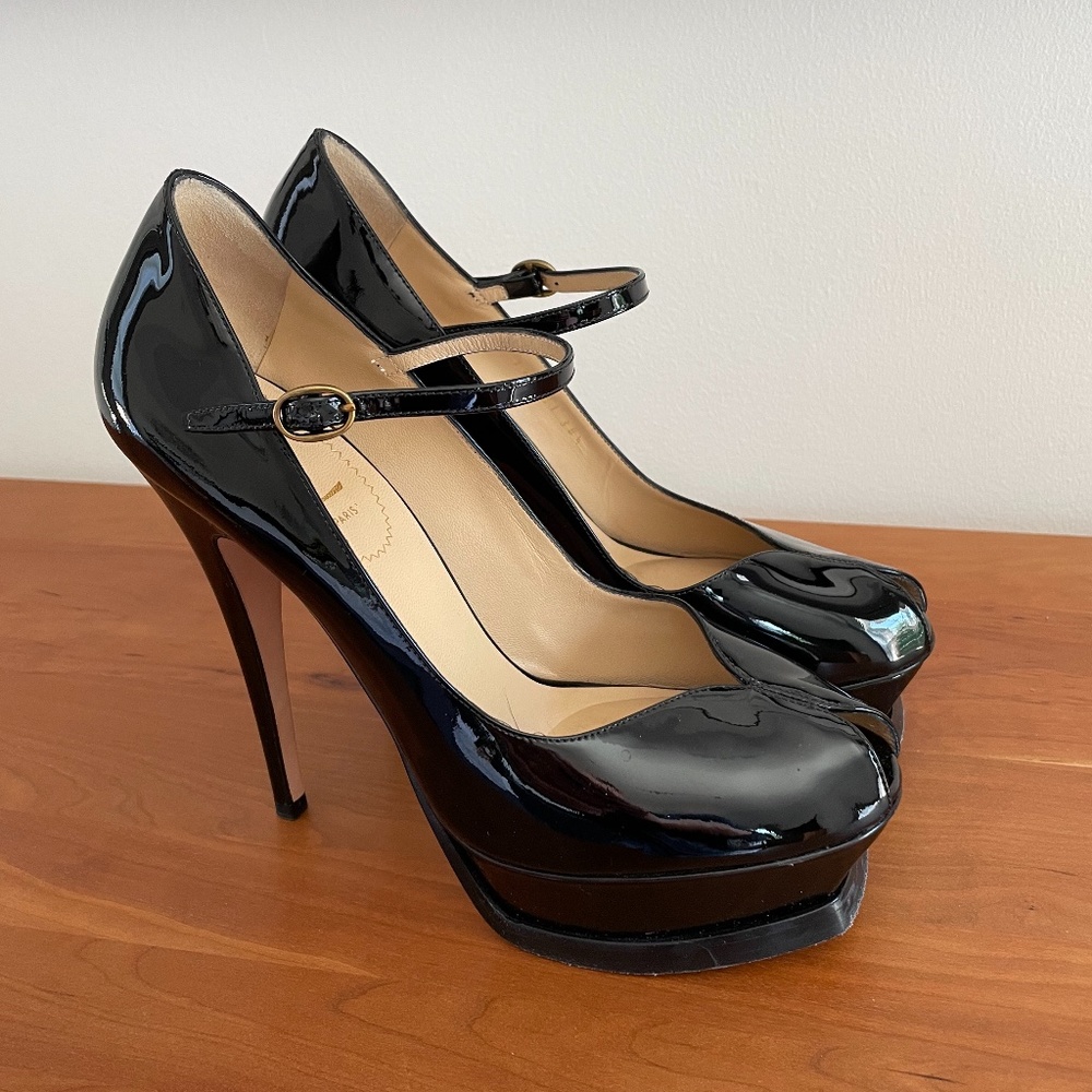 YVES SAINT LAURENT 'Tribute' Mary Jane Pump